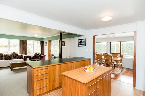 Photo of property in 1341 Tiniroto Road, Waerengaokuri, Manutuke, 4072