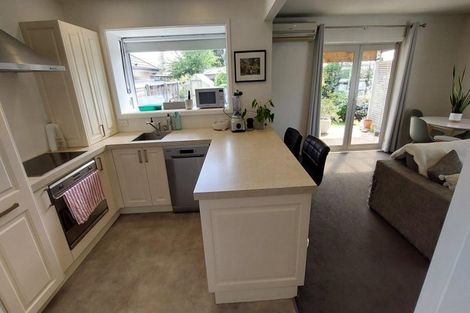 Photo of property in 2/29 Delaware Crescent, Russley, Christchurch, 8042