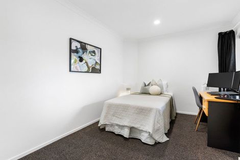 Photo of property in 15 Glenross Drive, Wattle Downs, Auckland, 2103