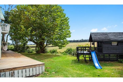 Photo of property in 122 Reid Road, Glenbrook, Waiuku, 2681