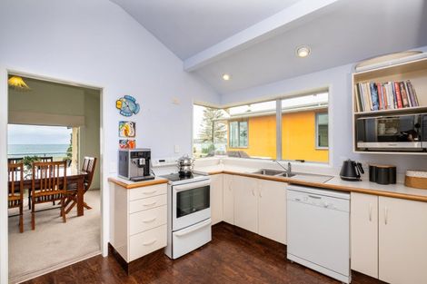 Photo of property in 31 The Esplanade, Westshore, Napier, 4110