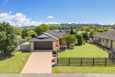 Photo of property in 14 Nautical Drive, Haruru, 0204