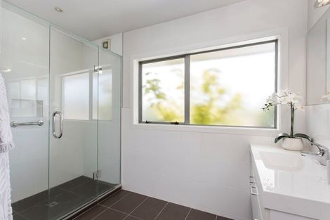 Photo of property in 19 Tenby Place, Avondale, Christchurch, 8061