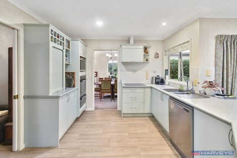 Photo of property in 4b Stewart Gibson Place, Manurewa, Auckland, 2105