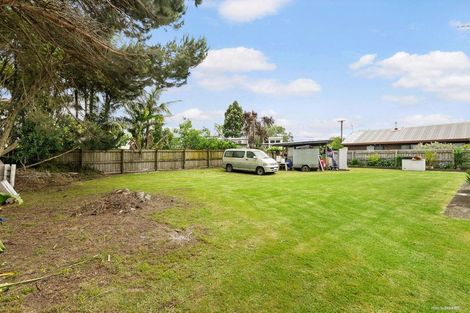 Photo of property in 3 Hunua Road, Papakura, 2110