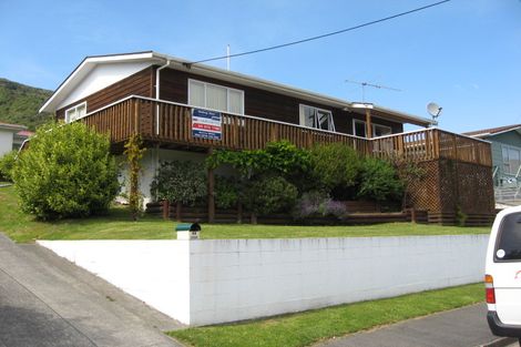 Photo of property in 49 Hampden Street, Picton, 7220