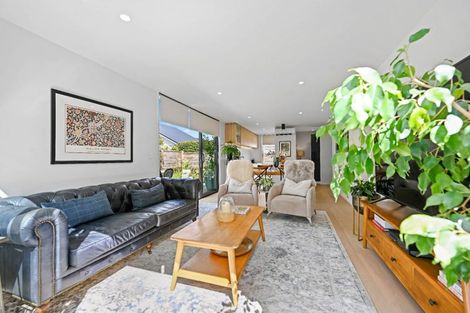 Photo of property in 2/23 Strowan Avenue, Fairfield, Hamilton, 3214