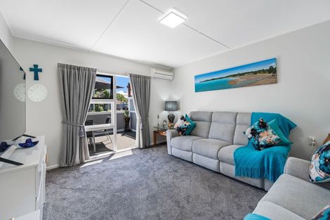 Photo of property in 76b Gloucester Street, Greenmeadows, Napier, 4112