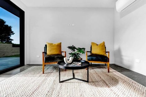 Photo of property in 9b James Drive, Bell Block, New Plymouth, 4312