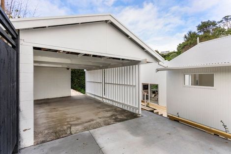 Photo of property in 34 Peach Road, Glenfield, Auckland, 0629