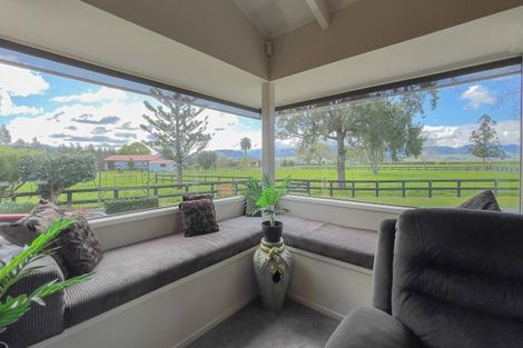 Photo of property in 32 Hauraki Road, Hauraki, Auckland, 0622