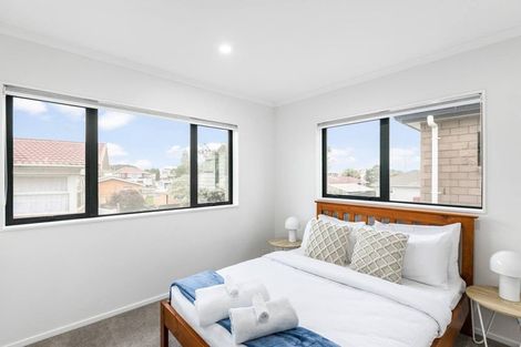 Photo of property in 8b Lynette Place, Mangere, Auckland, 2022