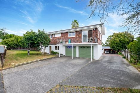 Photo of property in 486 Don Buck Road, Massey, Auckland, 0614