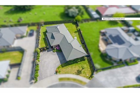 Photo of property in 8 Kereru Close, Oxford, 7430