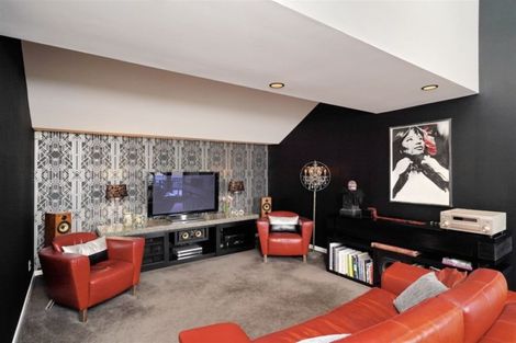 Photo of property in 84 Glenstrae Road, Redcliffs, Christchurch, 8081