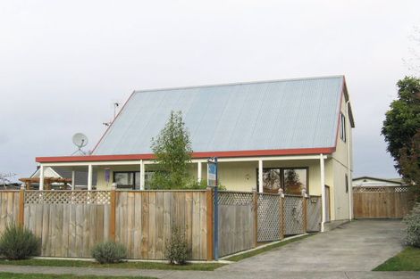 Photo of property in 3 Wilkie Place, Greenmeadows, Napier, 4112