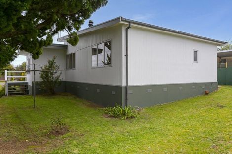 Photo of property in 15 Waitahanui Avenue, Taupo, 3330