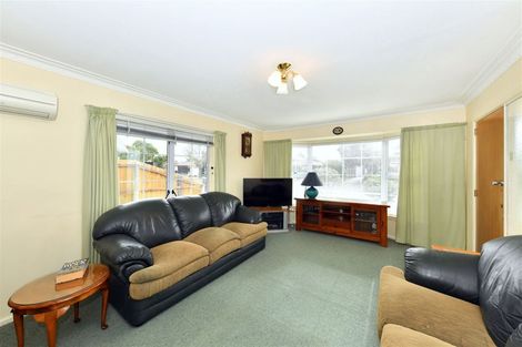 Photo of property in 1/9 Lombard Place, Avonhead, Christchurch, 8042