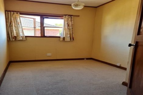 Photo of property in 73 Hall Crescent, Epuni, Lower Hutt, 5011