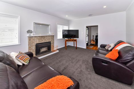 Photo of property in 80 Seddon Street, Pukekohe, 2120