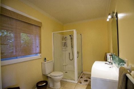 Photo of property in 98 Milton Road, Bluff Hill, Napier, 4110