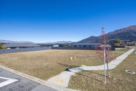 Photo of property in 40 Grandview Road, Lake Hawea, 9382