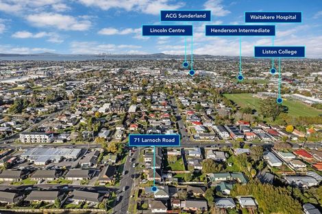Photo of property in 71 Larnoch Road, Henderson, Auckland, 0610