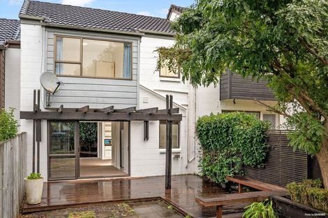 Photo of property in 2/33 Monteith Crescent, Remuera, Auckland, 1050