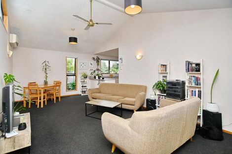 Photo of property in 2/218 Pine Avenue, South New Brighton, Christchurch, 8062