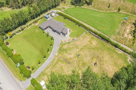 Photo of property in 19 Denton Road, Levin, 5571