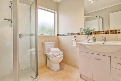 Photo of property in 78 Clover Drive, Henderson, Auckland, 0610