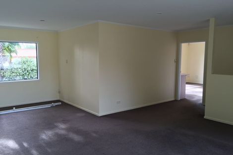 Photo of property in 24 Pukatea Avenue, Albany, Auckland, 0632