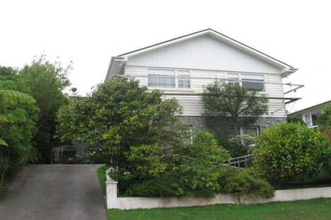 Photo of property in 14 Huntleigh Park Way, Ngaio, Wellington, 6035
