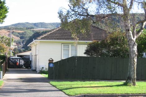 Photo of property in 1315 High Street, Taita, Lower Hutt, 5011