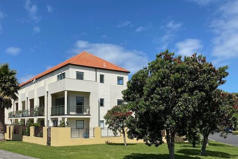 Photo of property in 34 Waterside Crescent, Gulf Harbour, Whangaparaoa, 0930