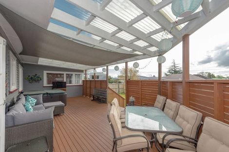 Photo of property in 10 Waihou Road, Te Aroha, 3320