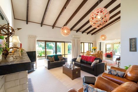 Photo of property in 37 Parkhill Road, Haumoana, 4180