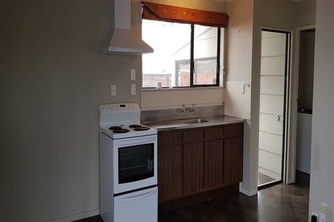 Photo of property in 8 Hukanui Road, Fairfield, Hamilton, 3214