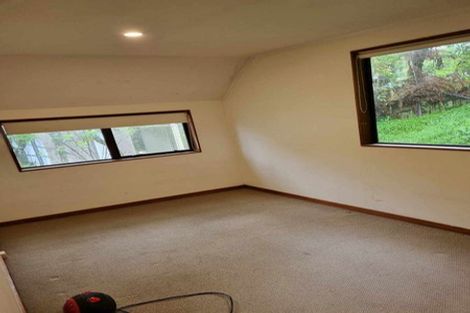 Photo of property in 10 Swadel Way, Karori, Wellington, 6012