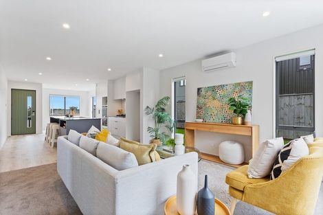 Photo of property in 30 Park Green Avenue, Rosehill, Papakura, 2113