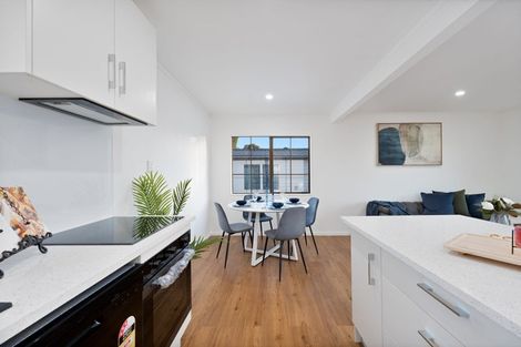 Photo of property in 13 Elisa Lane, Ranui, Auckland, 0612