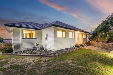 Photo of property in 131 Eskdale Road, Papakowhai, Porirua, 5024
