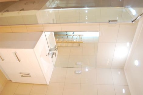 Photo of property in 50b Pinedale Place, Henderson, Auckland, 0610