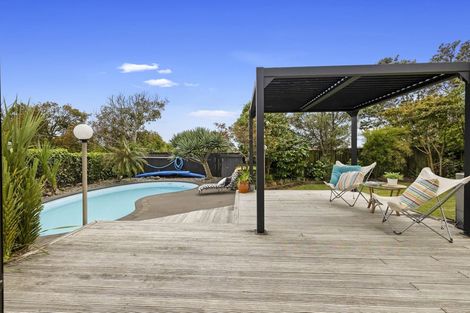 Photo of property in 21 Rata Street, Upper Vogeltown, New Plymouth, 4310