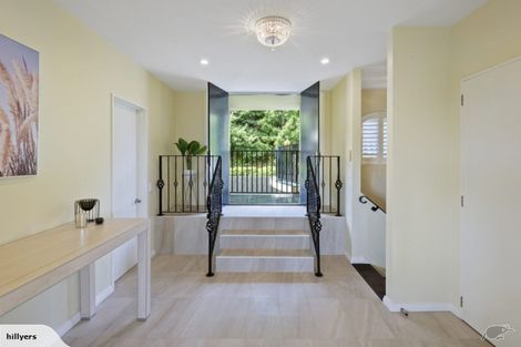 Photo of property in 39 Overdale Drive, Cashmere, Christchurch, 8022