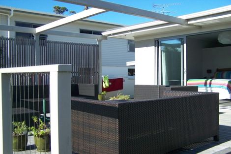 Photo of property in 46a Marine Parade, Mellons Bay, Auckland, 2014