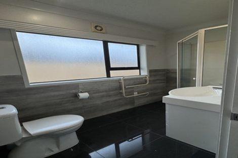 Photo of property in 11 Takanini Road, Takanini, 2112