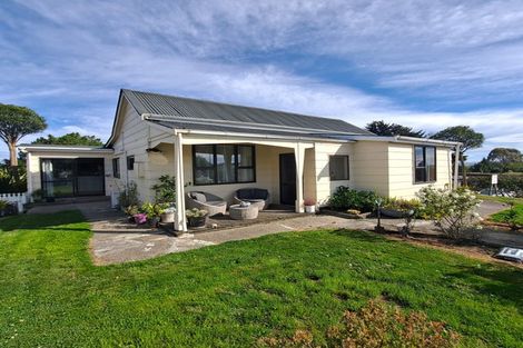 Photo of property in 76 Essex Street, Balclutha, 9230