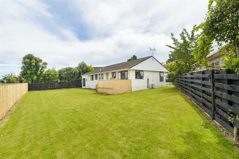 Photo of property in 5 Meads Place, Bulls, 4818