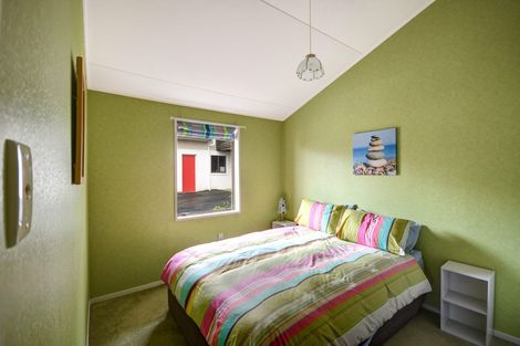 Photo of property in 9a Jane Street, Macandrew Bay, Dunedin, 9014